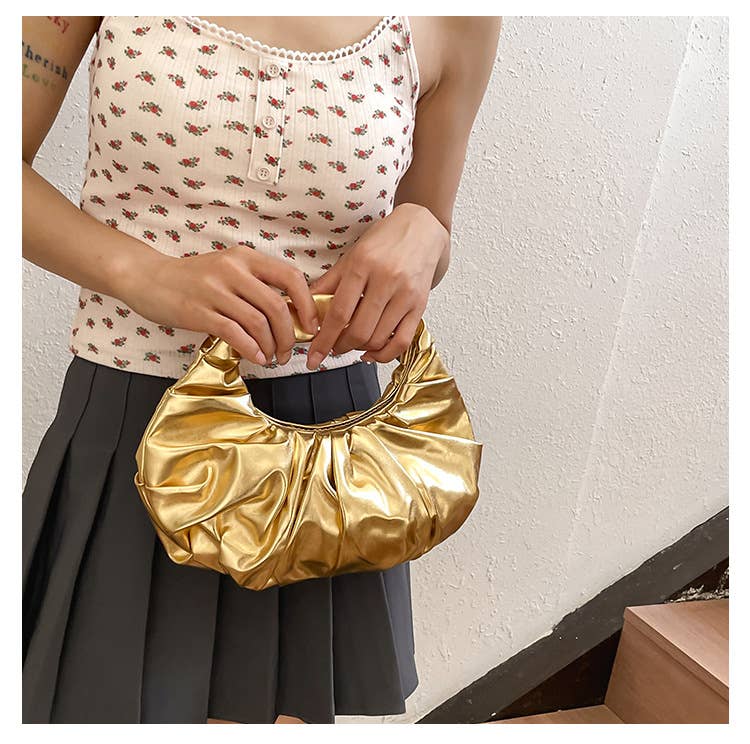 Fashionable individual versatile pleated handbag