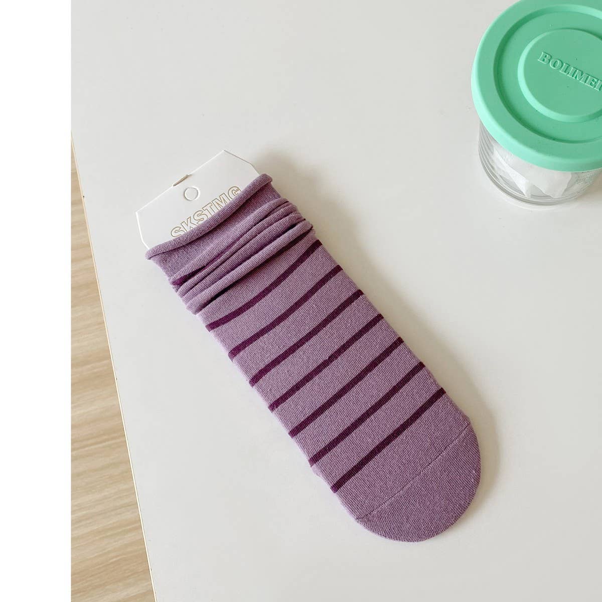 WOMEN HEMMED STRIPED STRAIGHT SOCKS