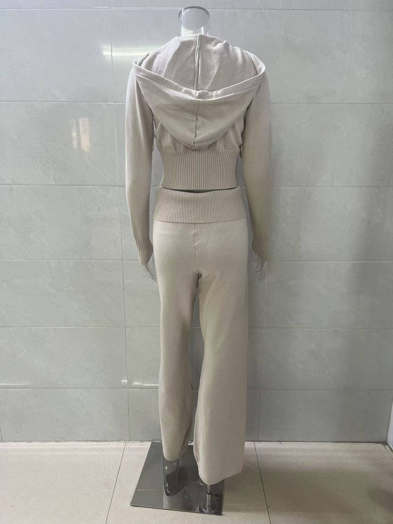 Two-piece sport zippered hooded top trousers set