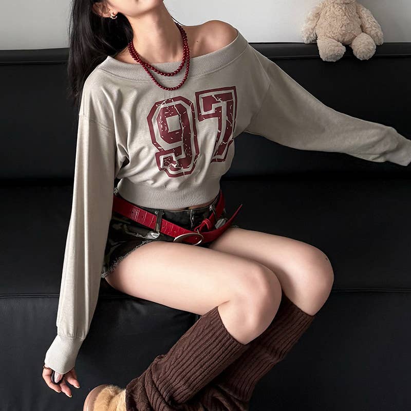 Slim-fitting,cropped,street-chic turtleneck tops