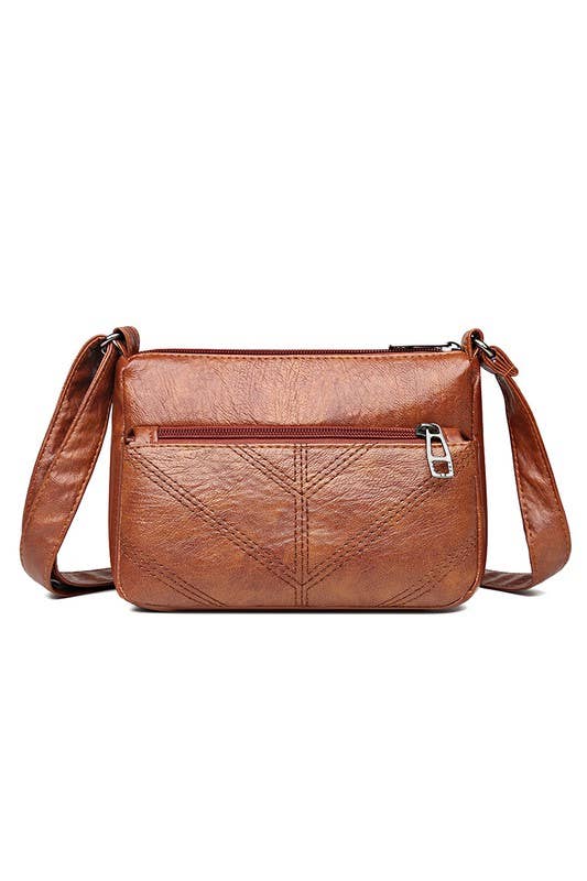 SOFT LEATHER SQUARE MESSENGER BAG_CUAB0036