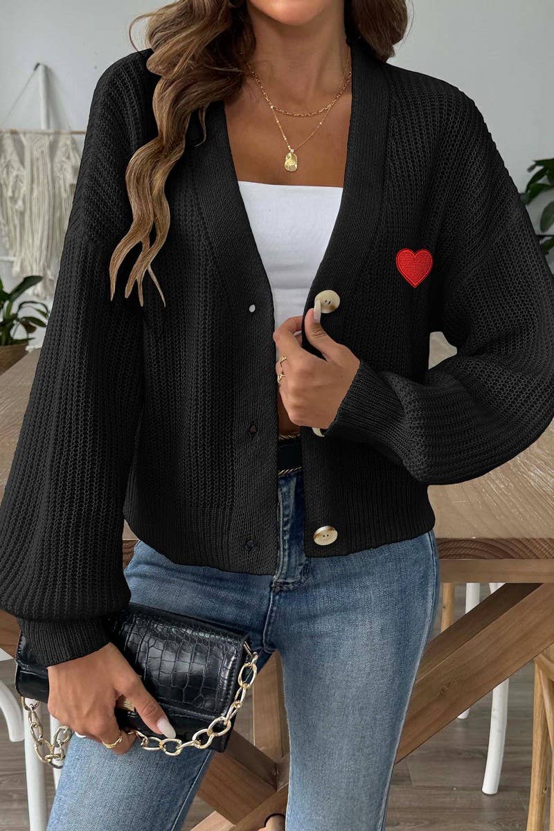 CWOSWL07388_WOMEN HEART PATCH SHORT KNIT CARDIGAN