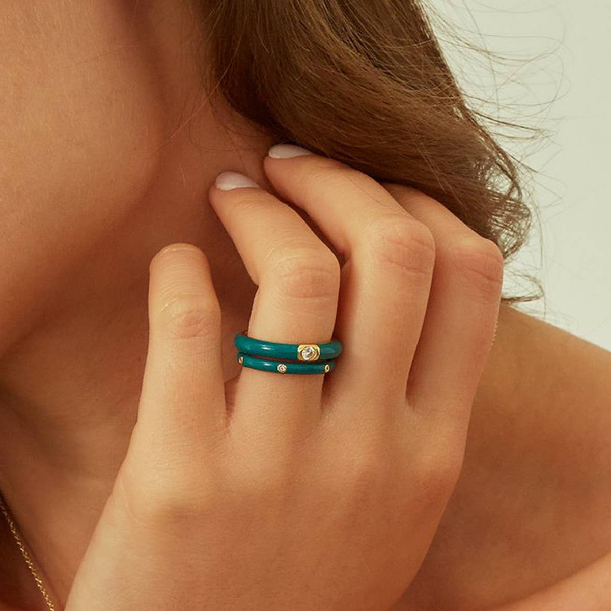 COLORFUL AND ELEGANT EUROPEAN STYLE RING