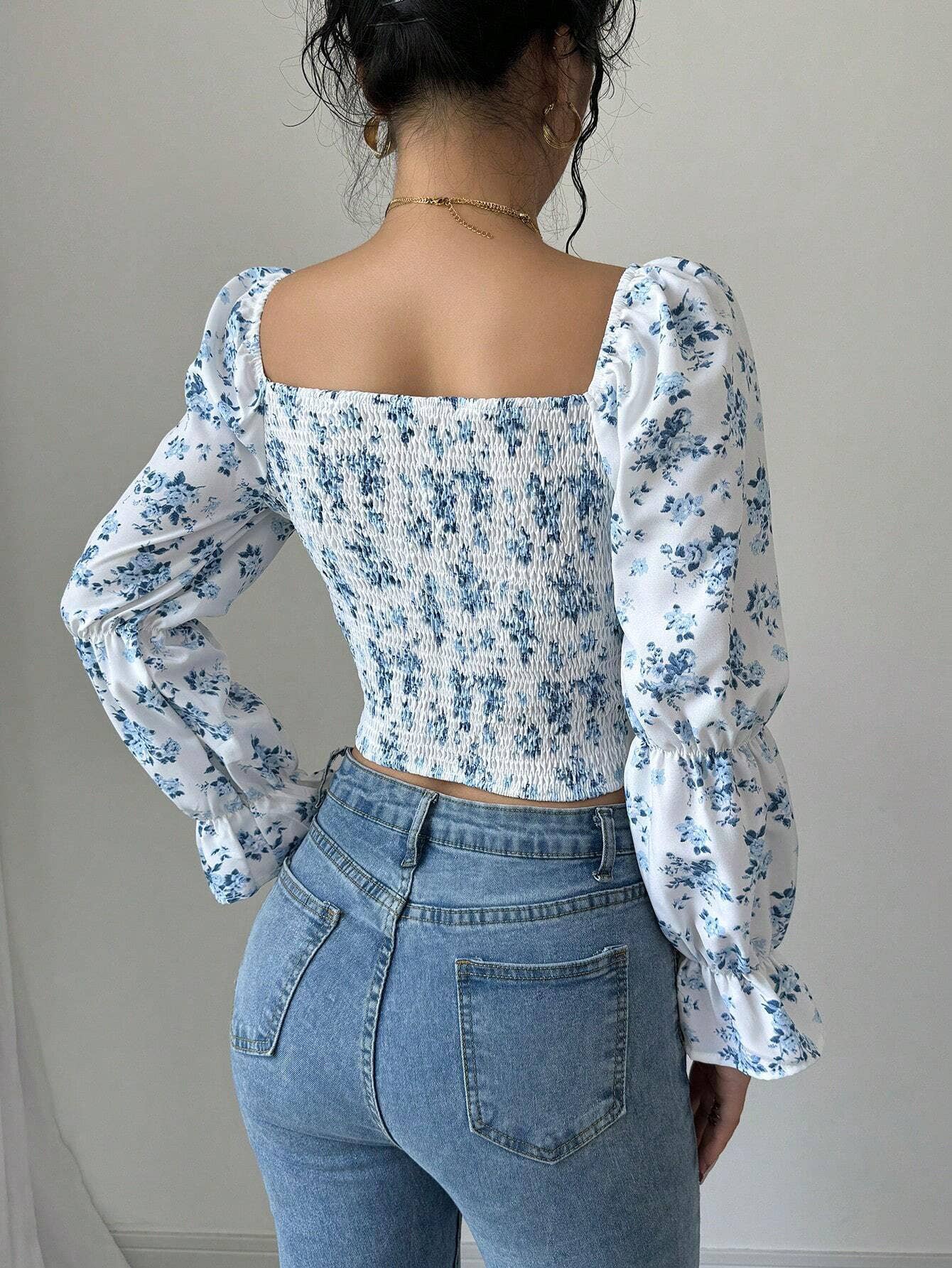 Sweet Floral Puff Sleeve Square Neck Crop Top