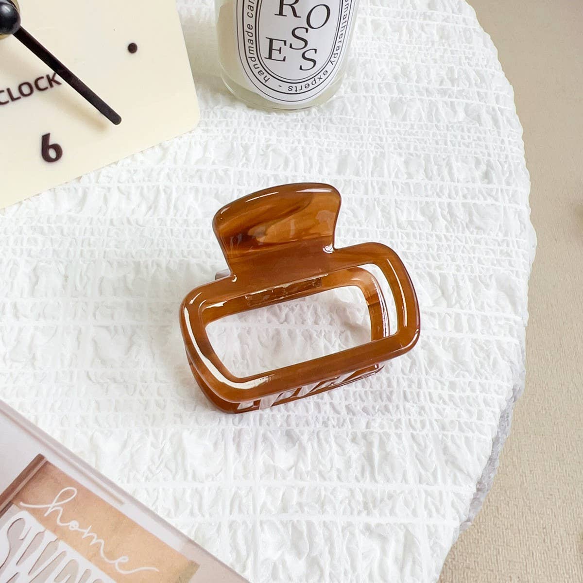 Heart Acetate Hair Claw - Minimalist Chic Clip_CWAHA1596