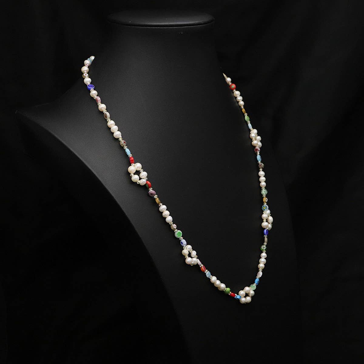 WOMEN'S NATURAL FRESHWATER PEARL NECKLACE