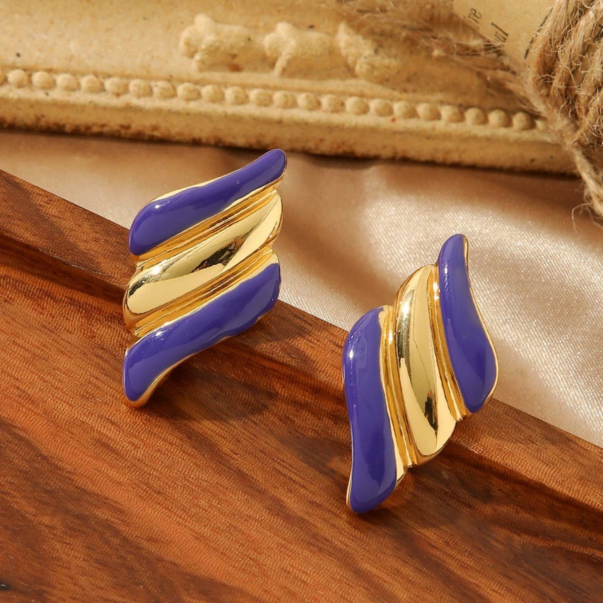 COLORFUL OIL DROP ANGEL WINGS TEXTURE EARRINGS