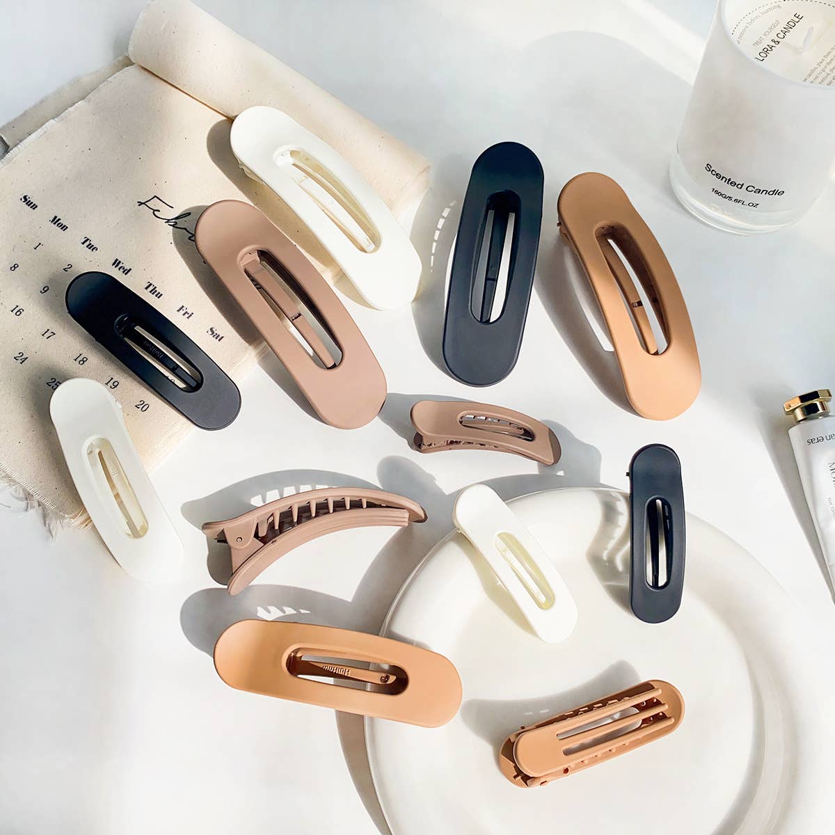 Simple and elegant matte coffee series hair clips