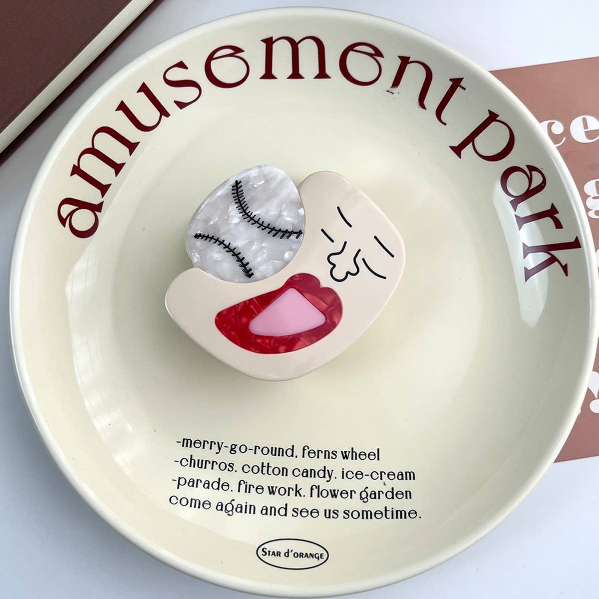 Creative Baseball Acetate Claw Clip ? Cute & Fun