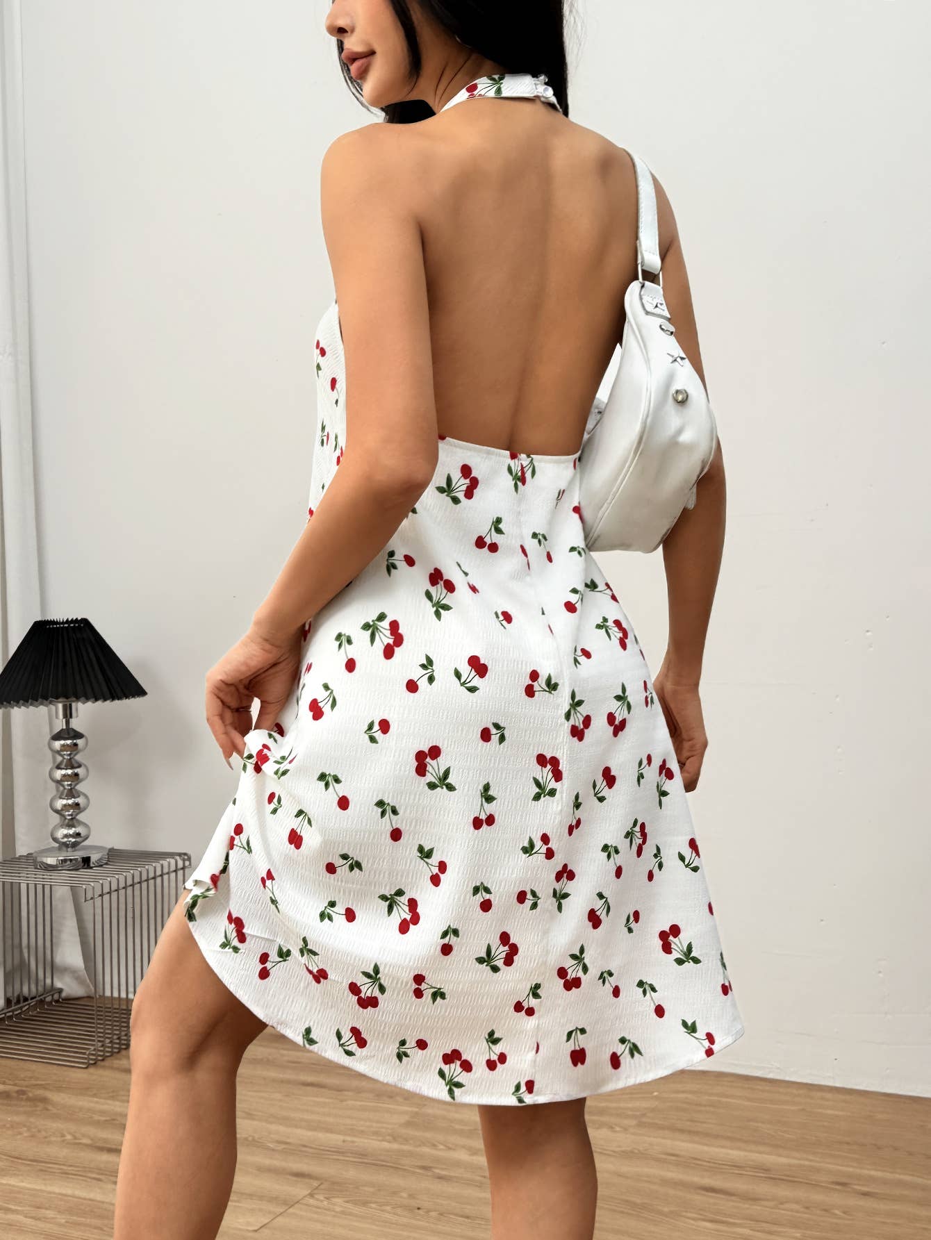 Sweet gentle wind backless cherry floral dress