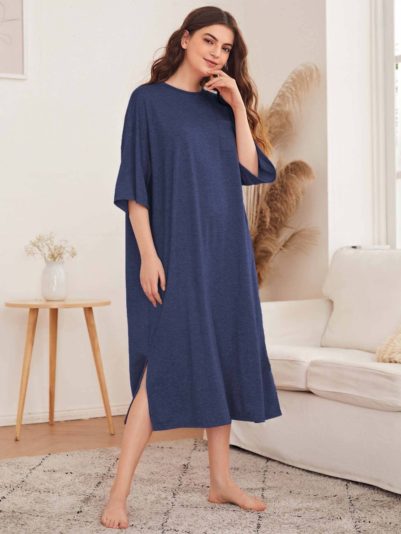 Loose, comfortable, simple and casual home dress