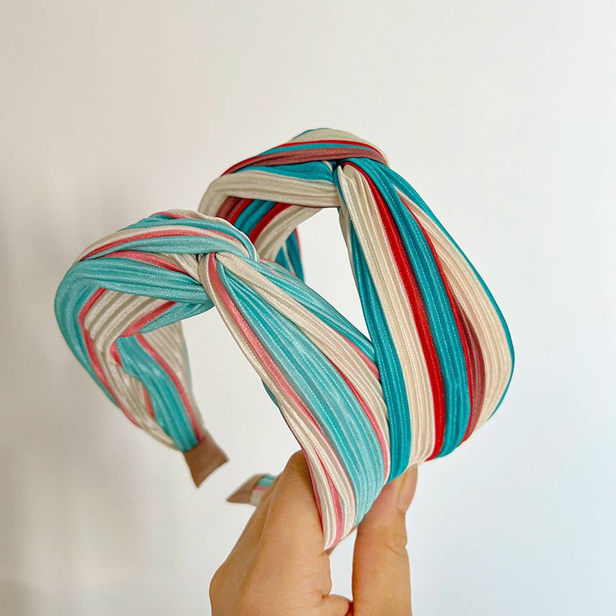 TEMPERAMENT CONTRASTING COLOR CROSS HEADBANDS_CWAHA1154