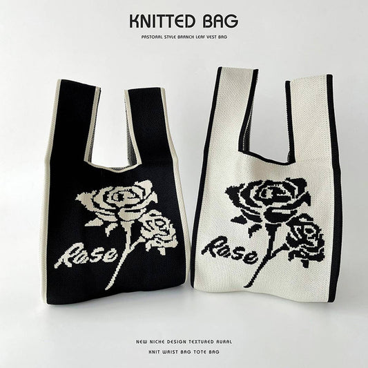 BLACK AND WHITE ROSE KNITTED SHOULDER TOTE BAG_CWAB1518