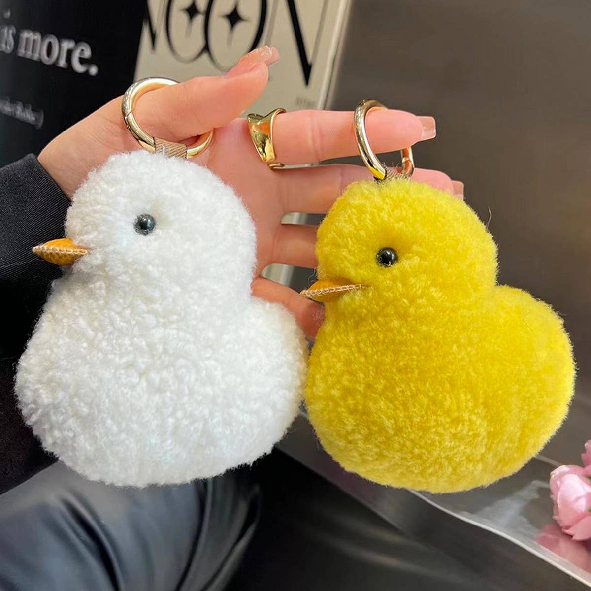 REAL WOOL YELLOW DUCK CAR KEYCHAIN PENDANT_CWMM2591