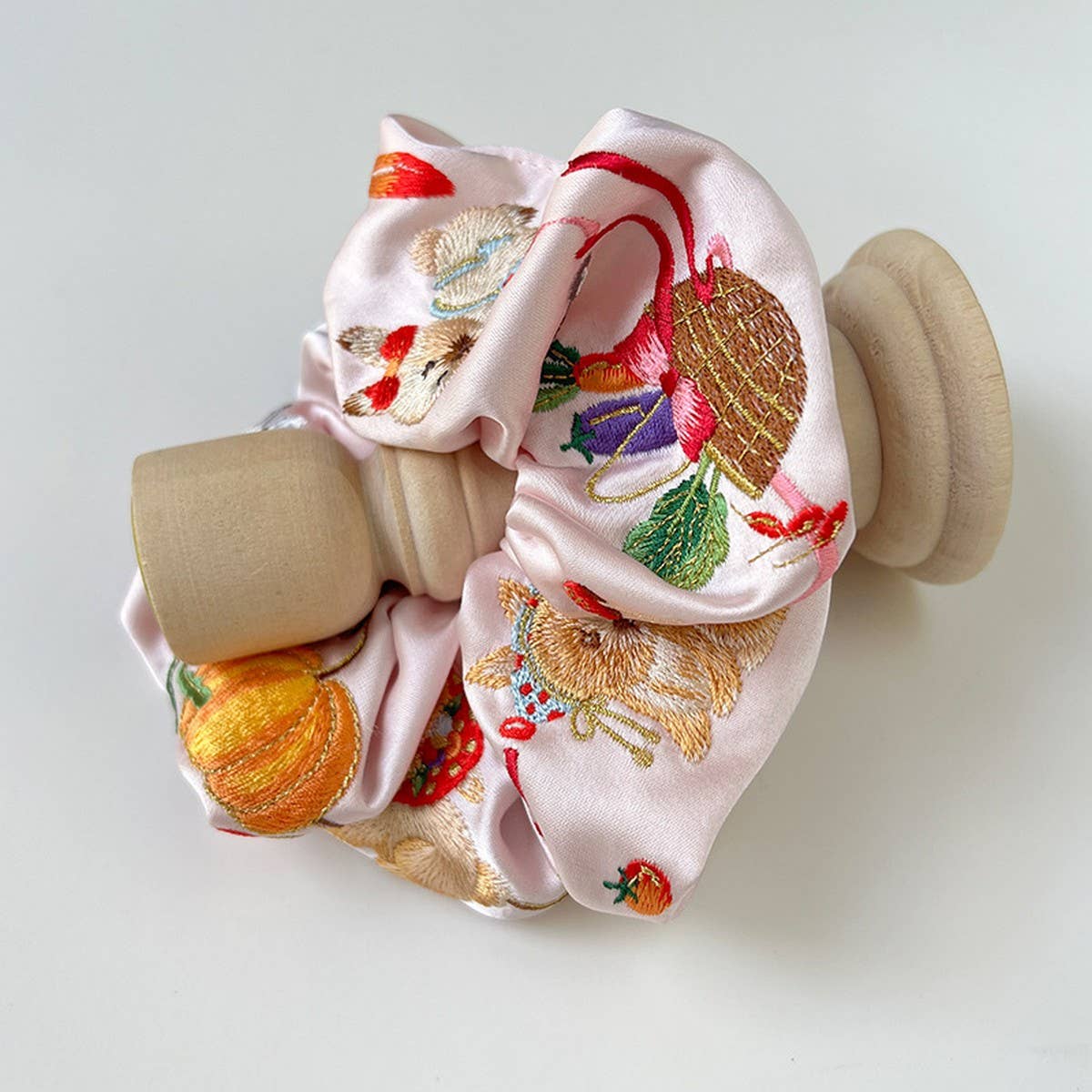 DESIGN SATIN CUTE EMBROIDERED BUNNY HAIRBAND