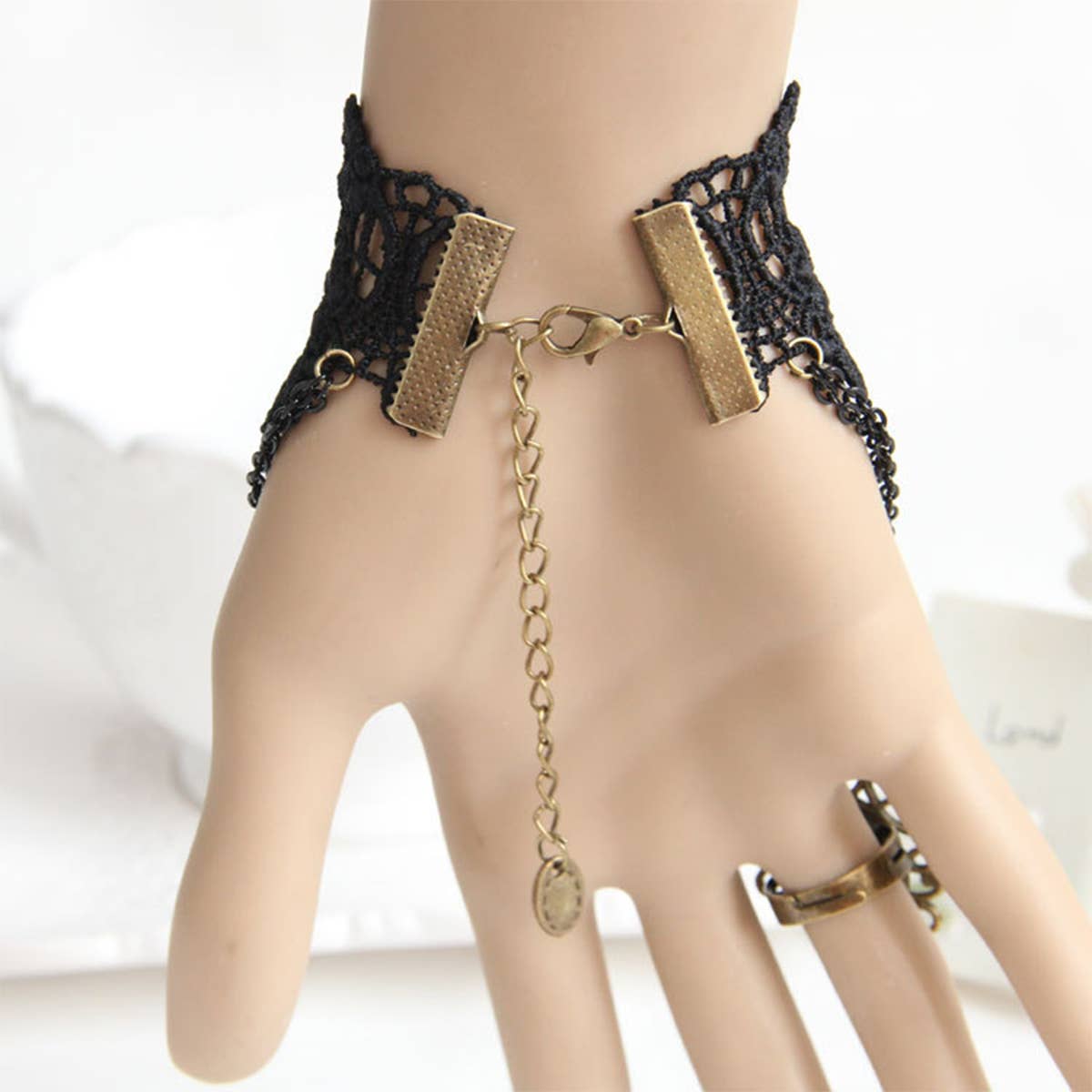 HALLOWEEN  GOTHIC LACE BRACELET WITH RING JEWELRY