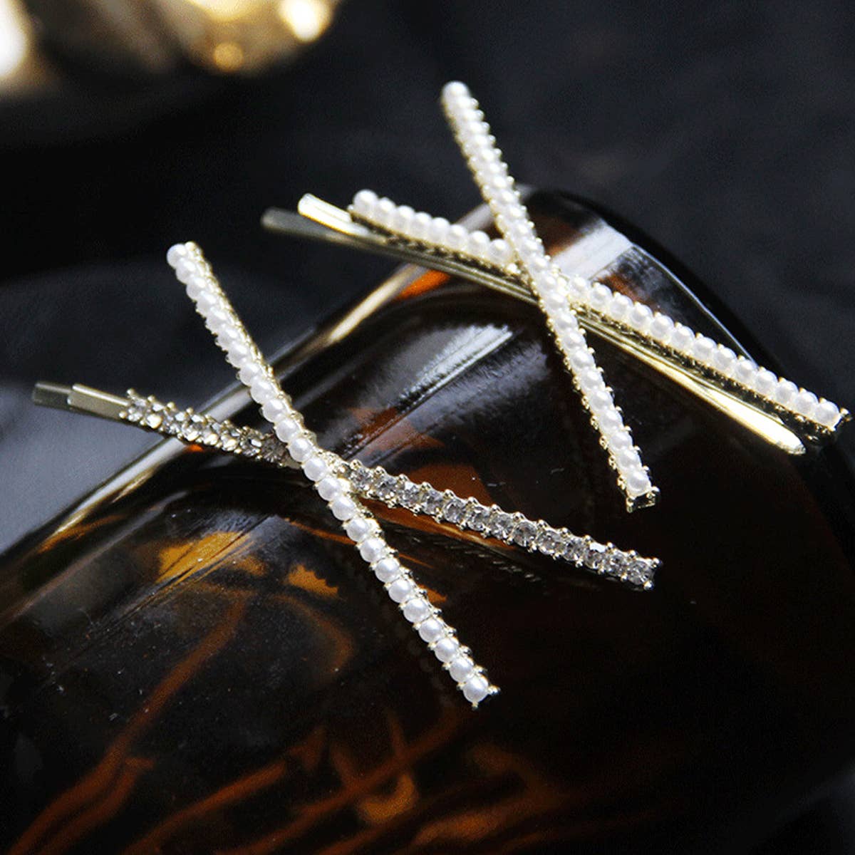 WITH PEARL EDGE CLIP X-SHAPED HAIR CLIP_CWAHA1223