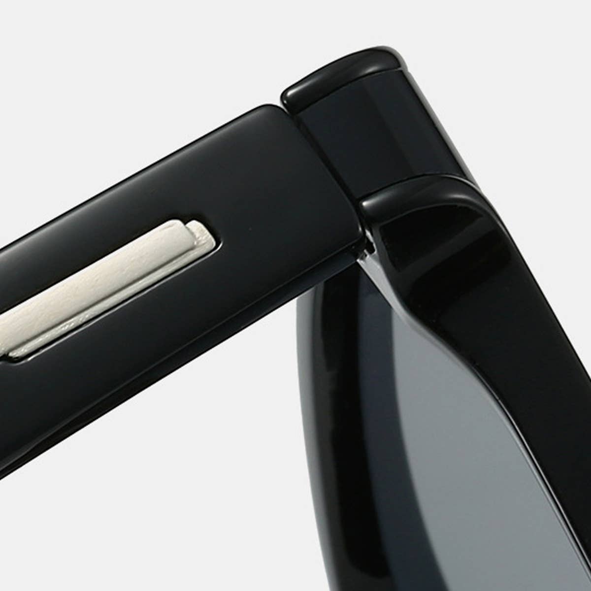 POLYGONAL RIVET SUNGLASSES_CWASG0426