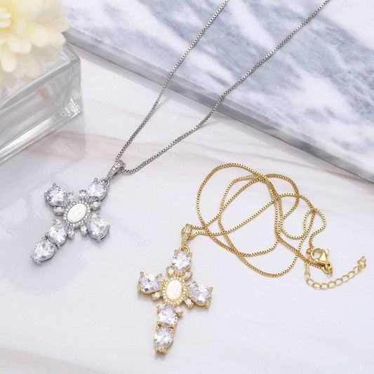 VINTAGE VIRGIN MARY CROSS PENDANT NECKLACE