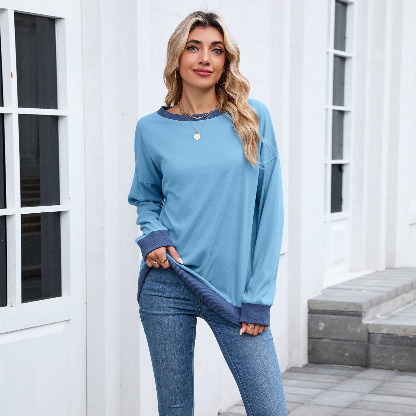 Round-neck loose color-blocked ribbed sweatshirt