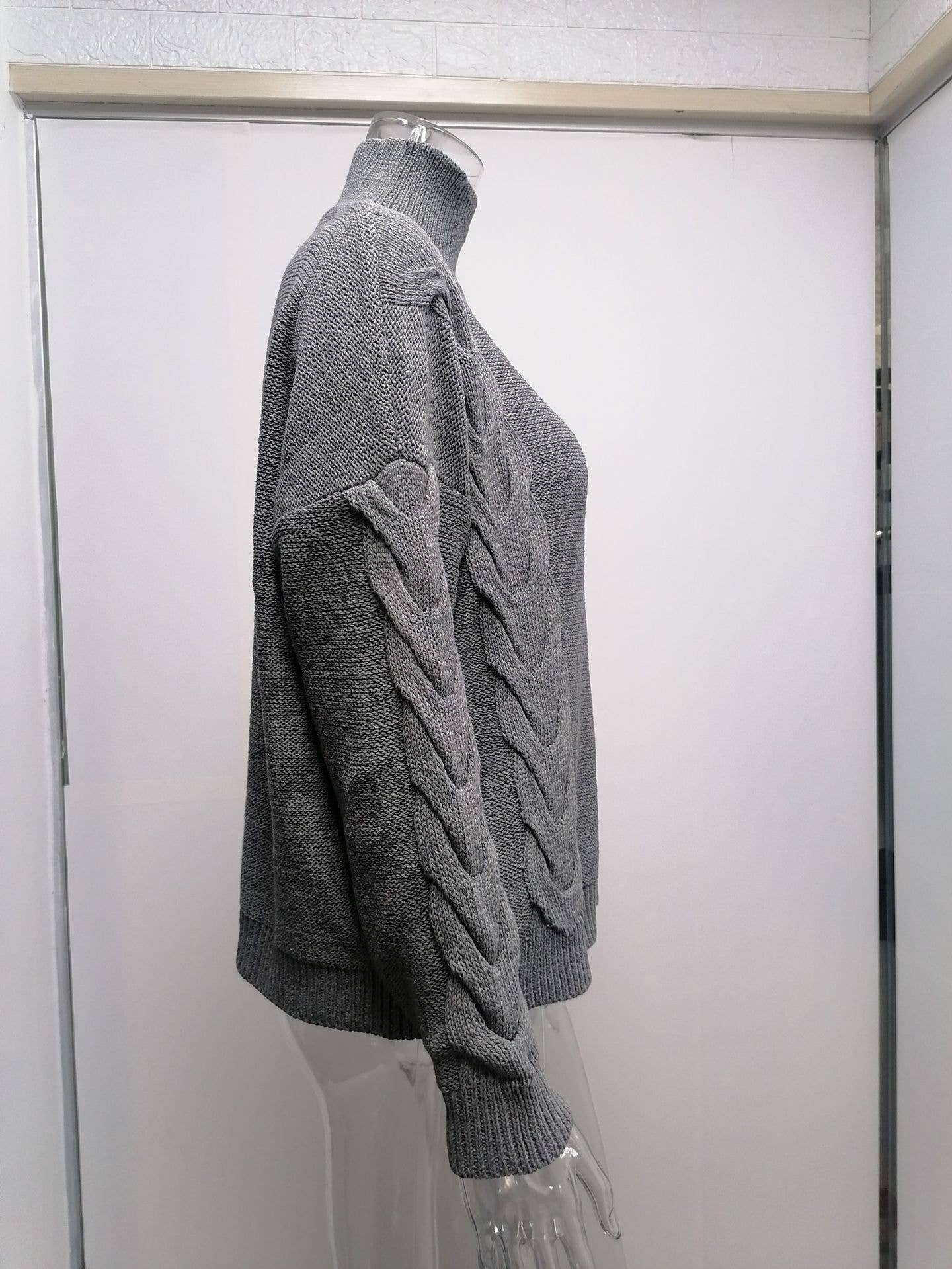 SOLID COLOR TURTLENECK LONG-SLEEVED SWEATER