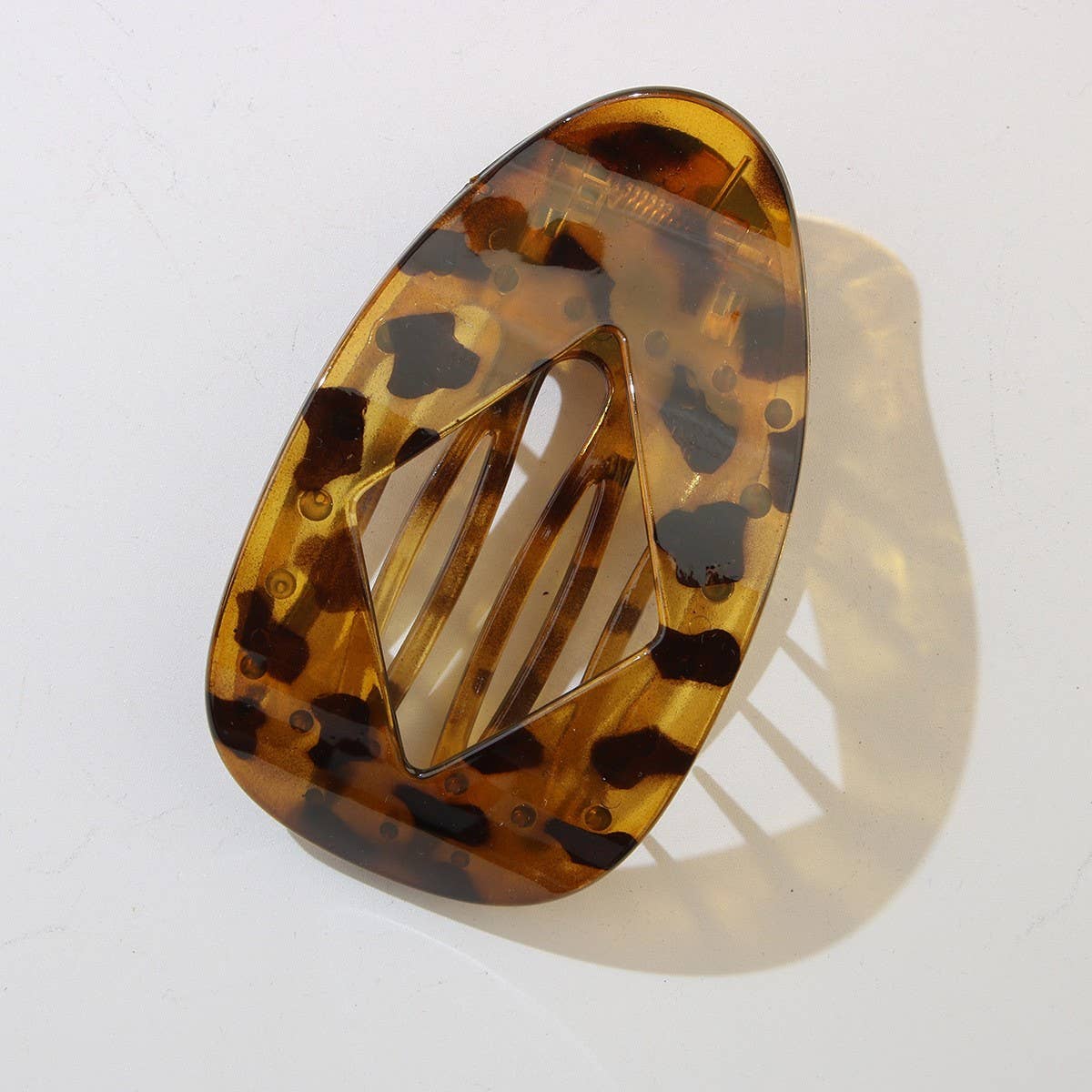 CWAHA07408_LEOPARD PRINT FLAT HAIR CLIP STYLISH GEOMETRIC