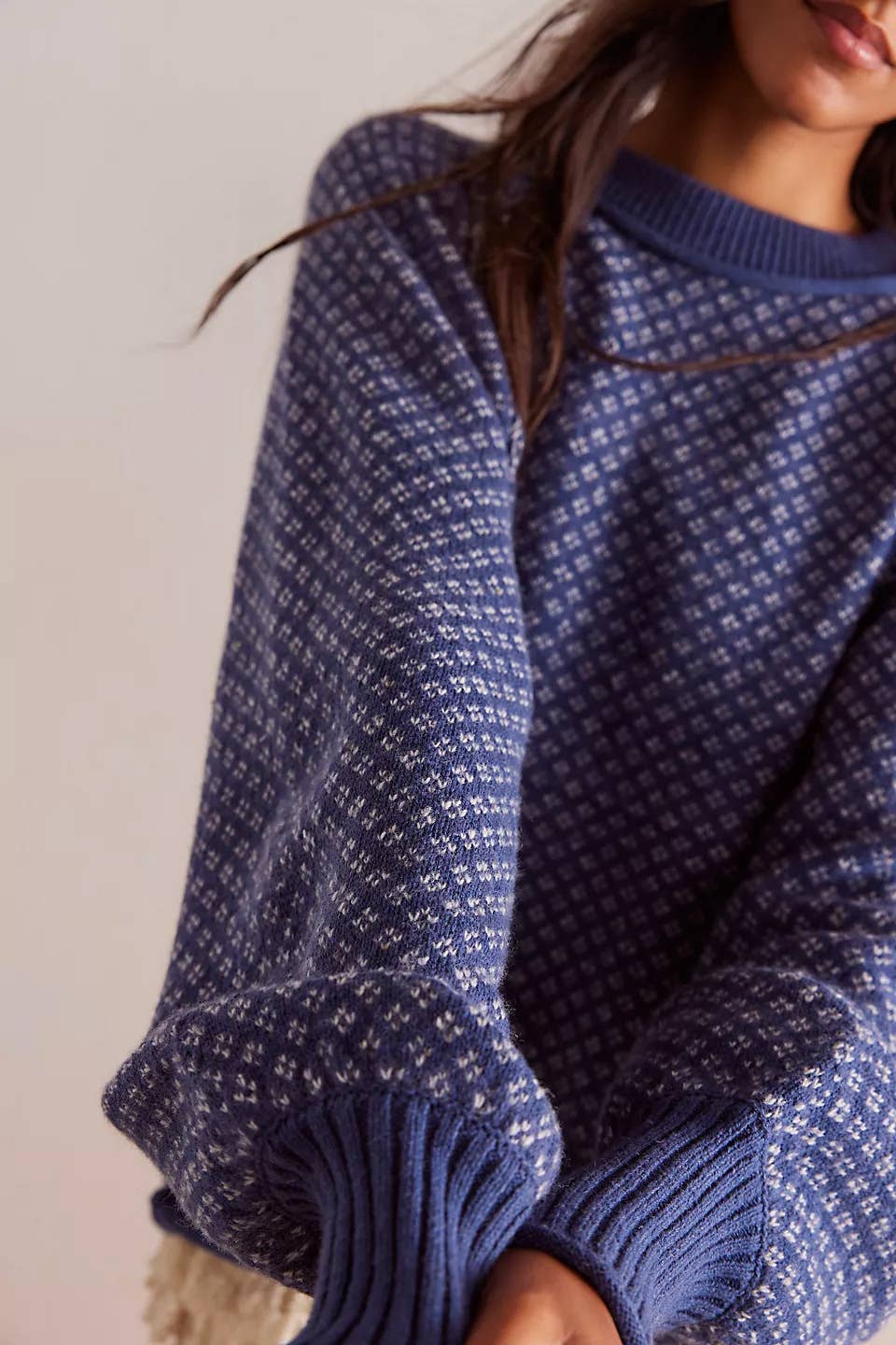 Jacquard long-sleeved round-neck sweater