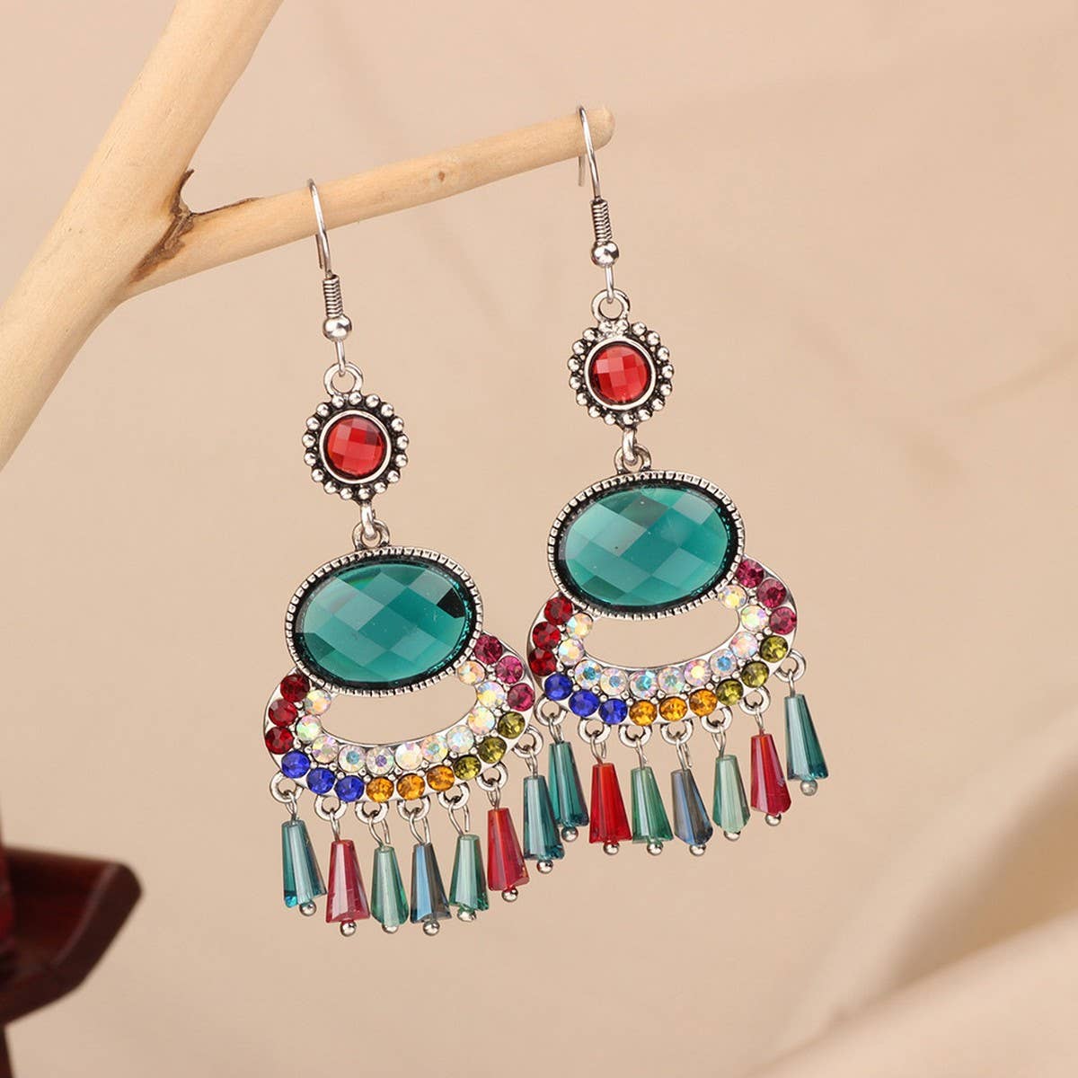 HIGH-END AND VERSATILE RETRO ETHNIC STYLE EARRINGS