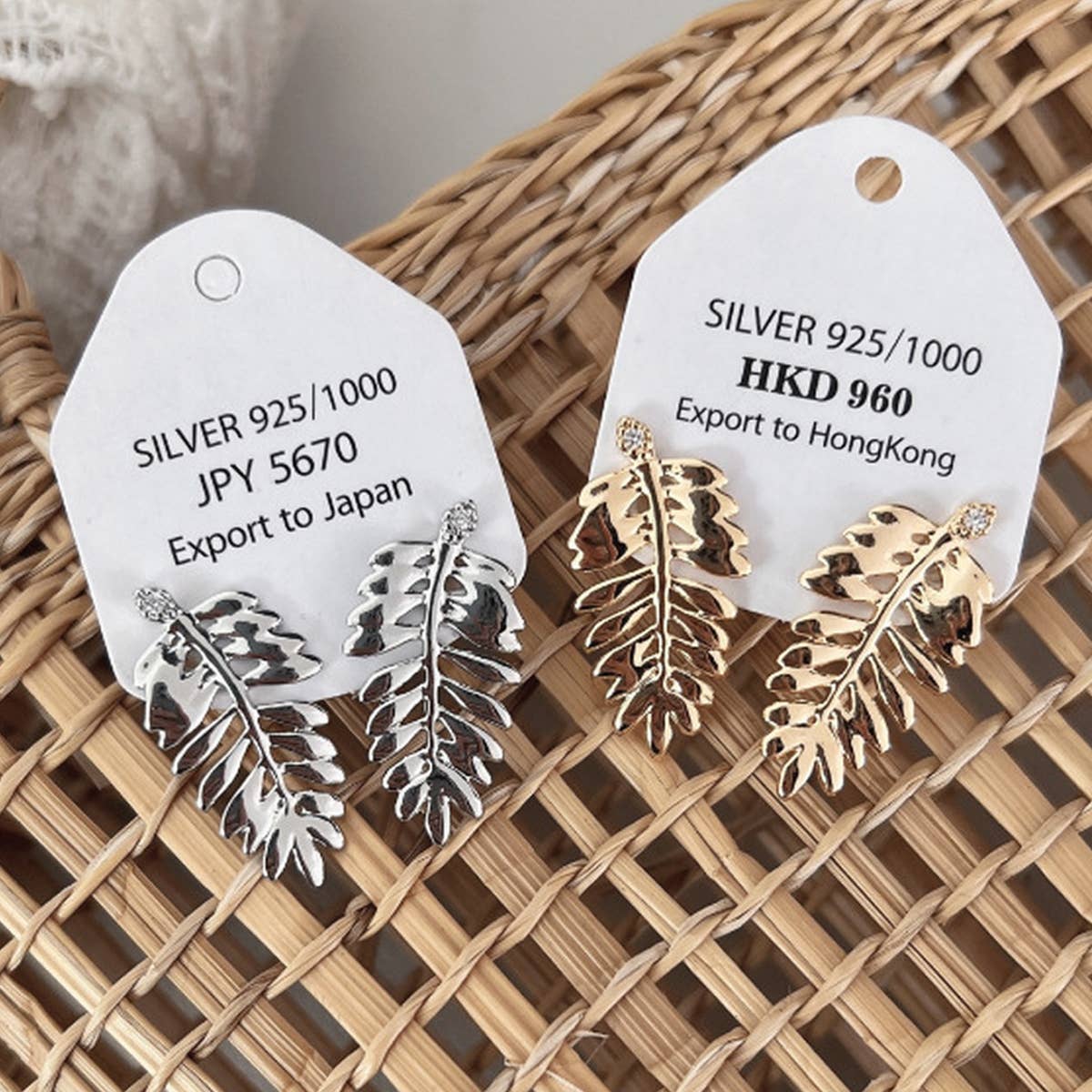 ADVANCED TREE LEAF EARRINGS AND EARRINGS_CWAJE1447