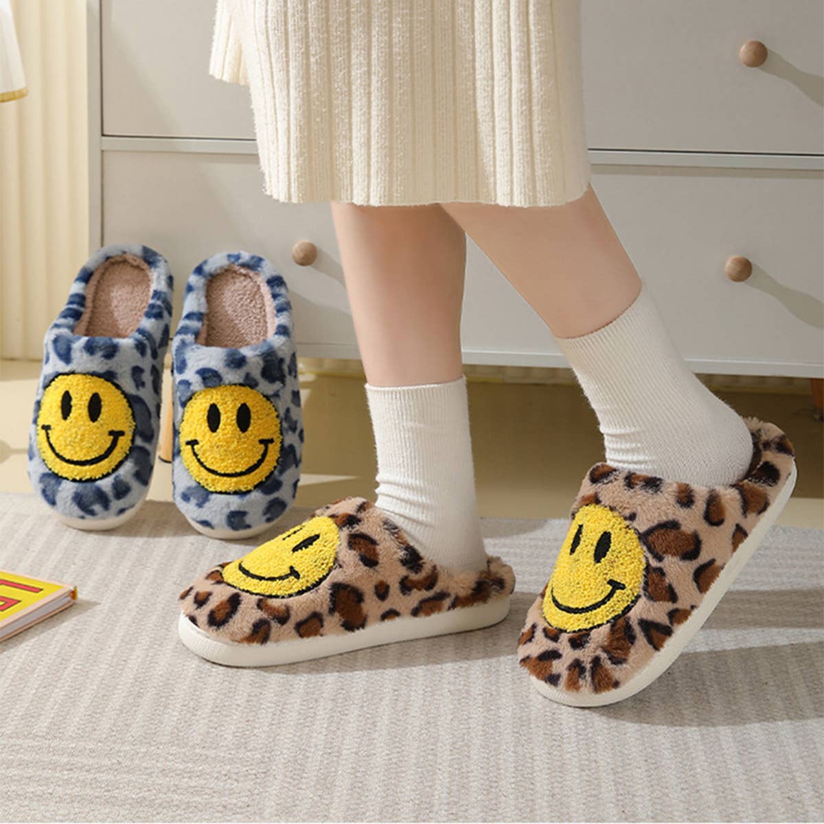 LEOPARD SMILING COTTON FUZZY SLIPPERS WOMEN
