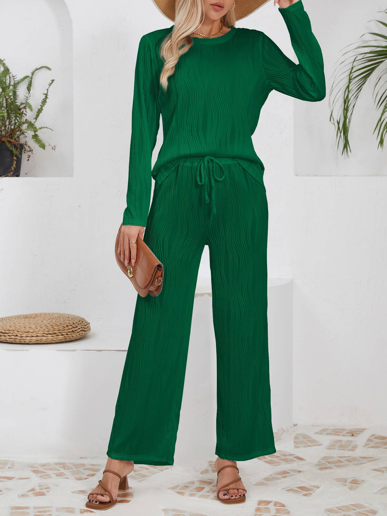 Solid-color knitted jacquard long loose suit