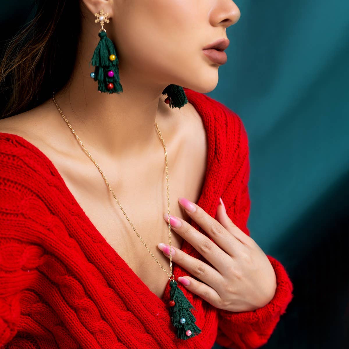 CREATIVE TASSEL CHRISTMAS TREE EARRINGS