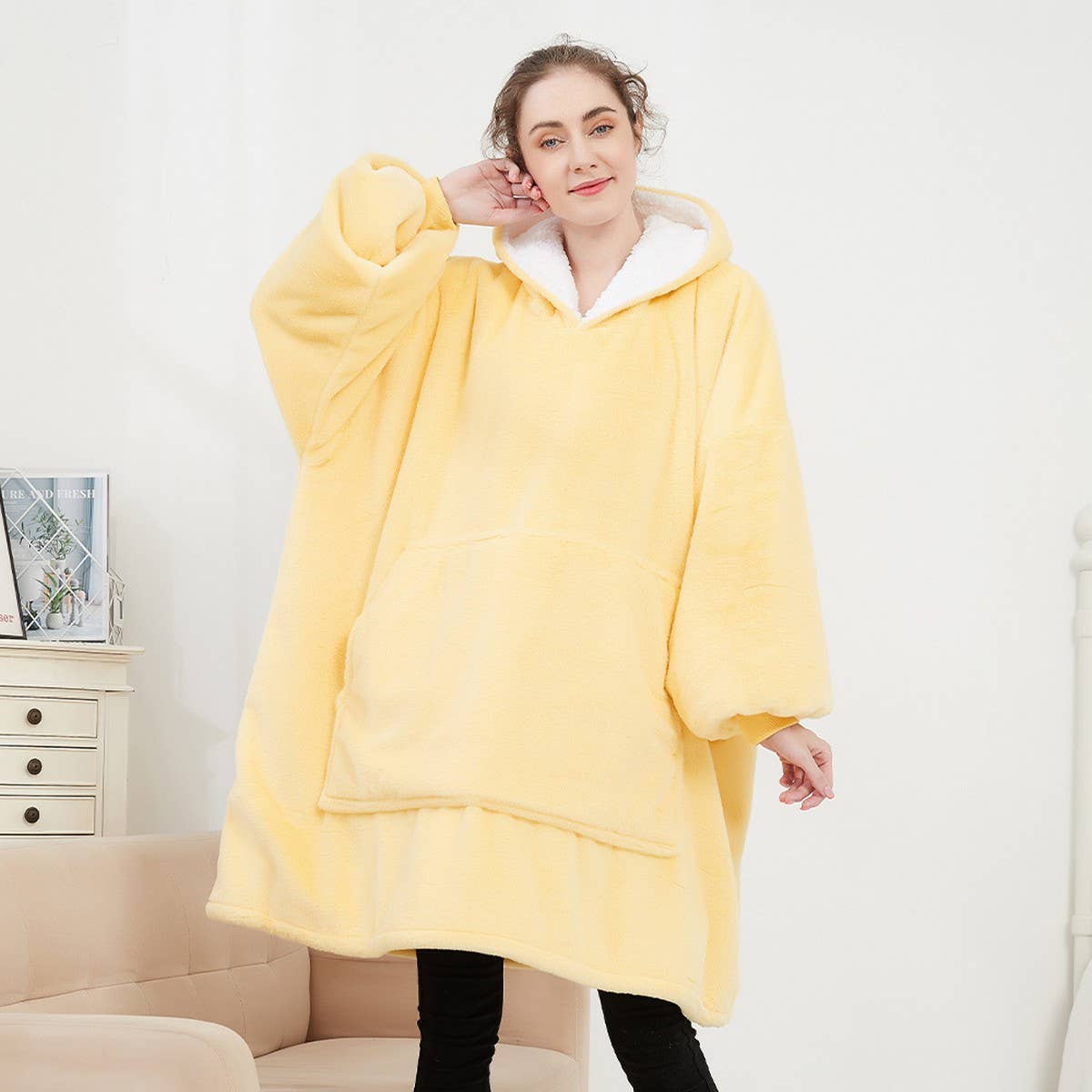 Plus Size Wearable Hoodie Blanket with Bunny Fur_CWAHA6518