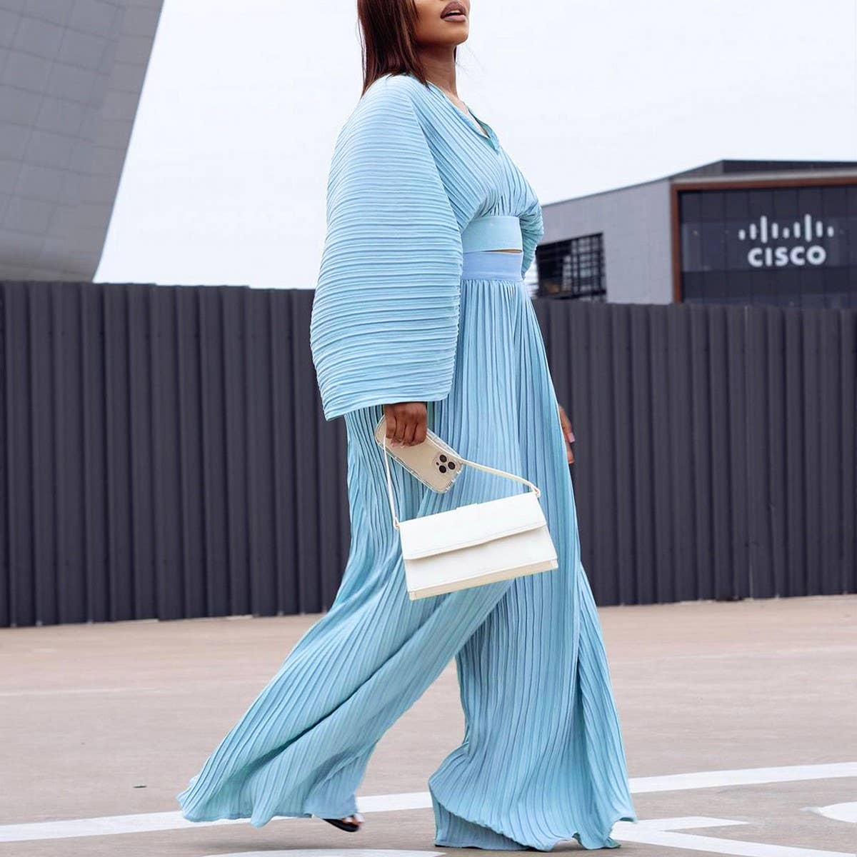 PLEATED V-NECK TOP AND WIDELEG PANTS TWO-PIECE SET_CWSTB1138