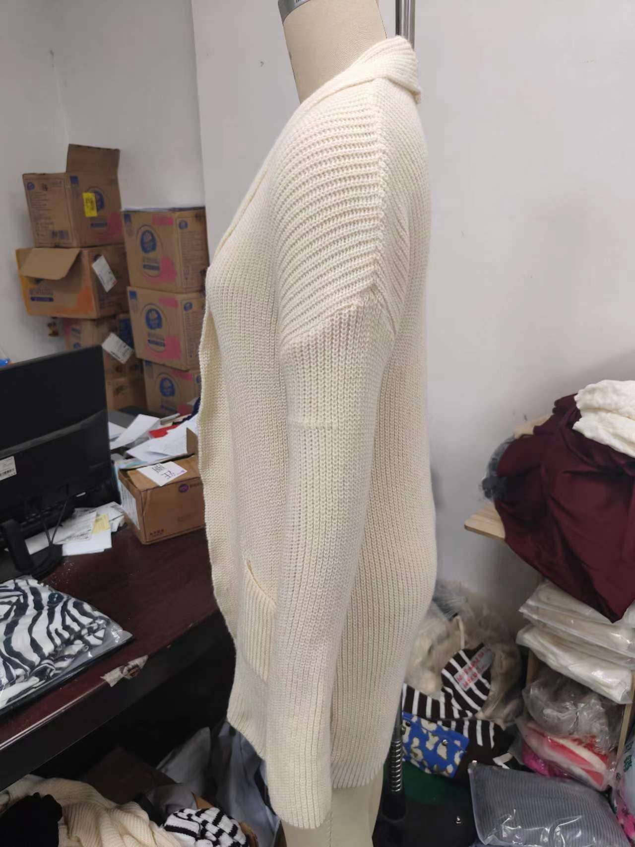 THICK V-NECK KNIT CARDIGAN LOOSE SWEATER COAT