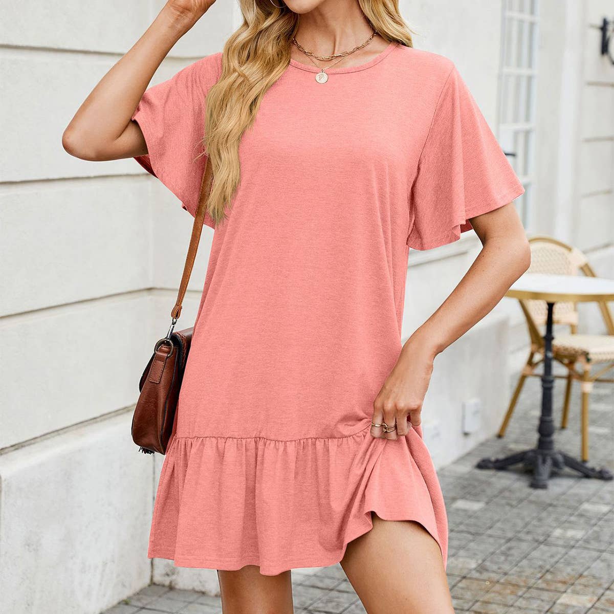 Solid color crew neck short sleeve pleated dress