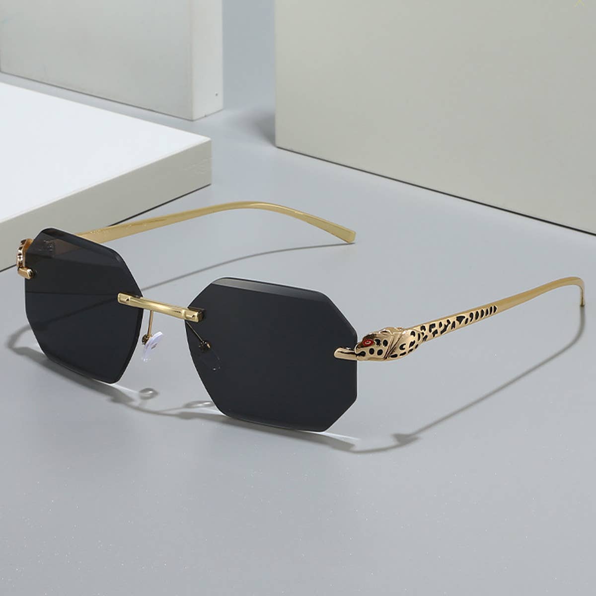 FRAMELESS POLYGONAL FASHION SUNGLASSES
