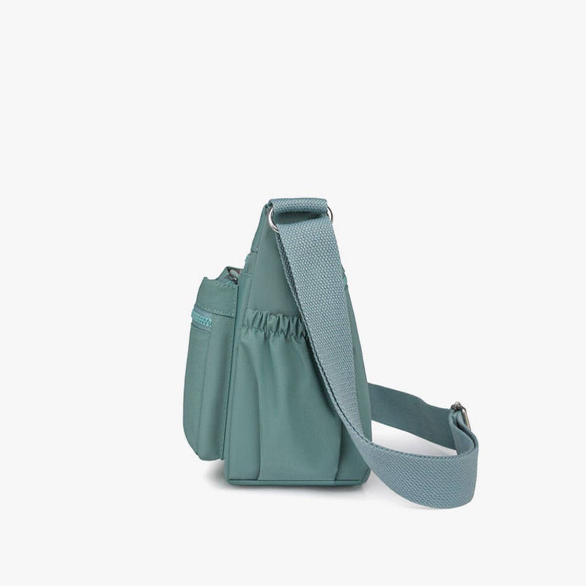 LIGHTWEIGHT NYLON MULTI-LAYER SHOULDER BAG
