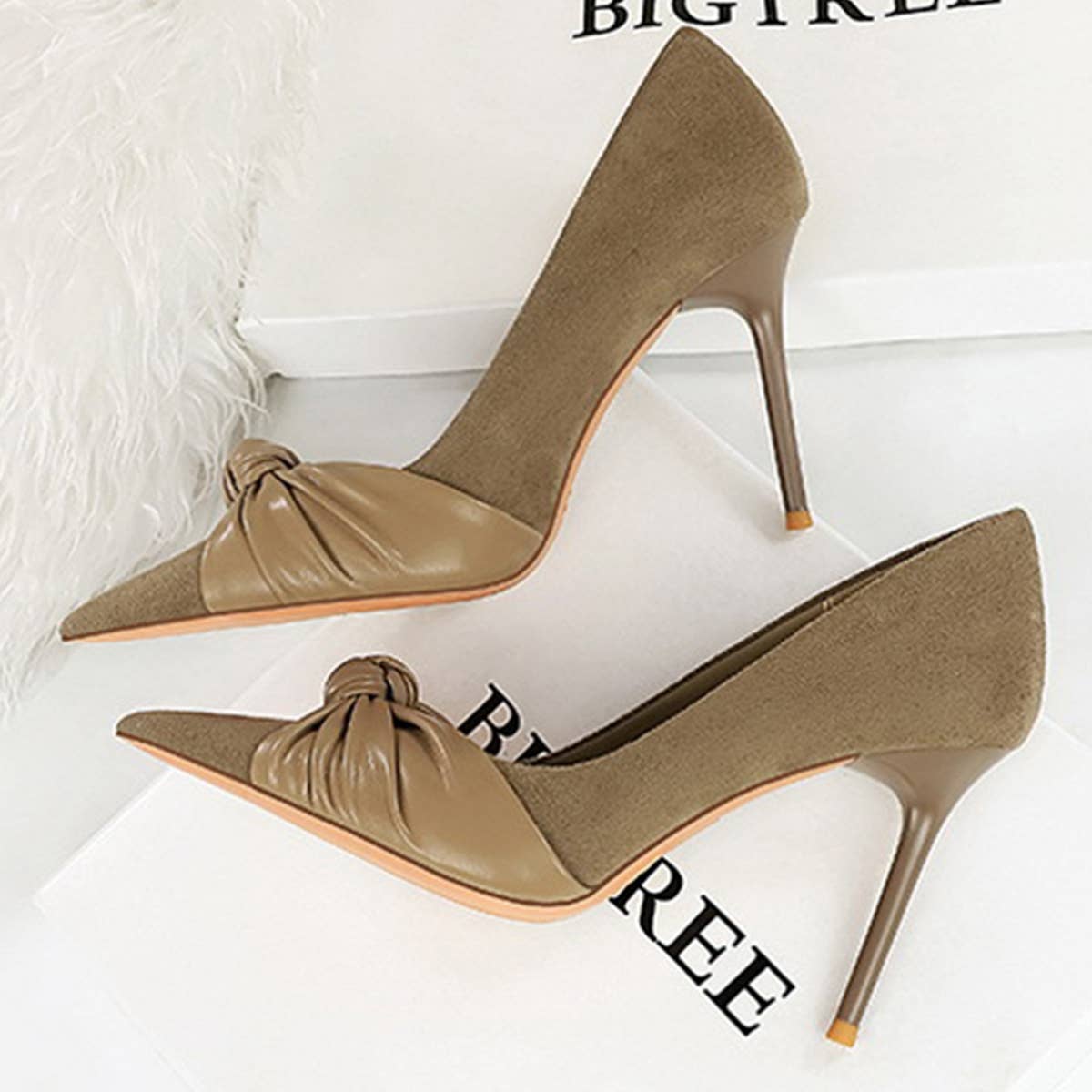 FASHIONABLE SHALLOW BOW HIGH HEELS