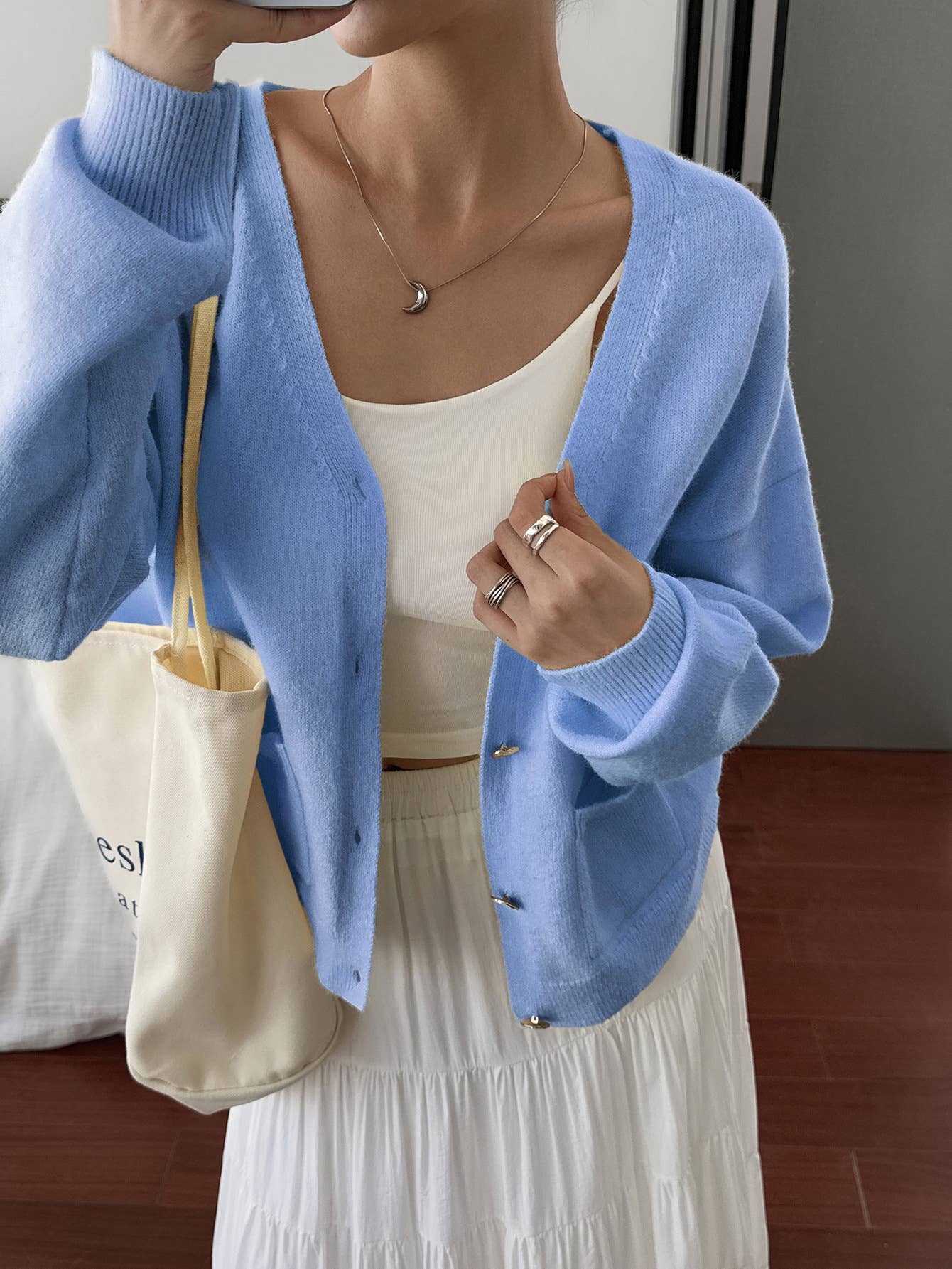 Simple solid-color long-sleeved Cardigan