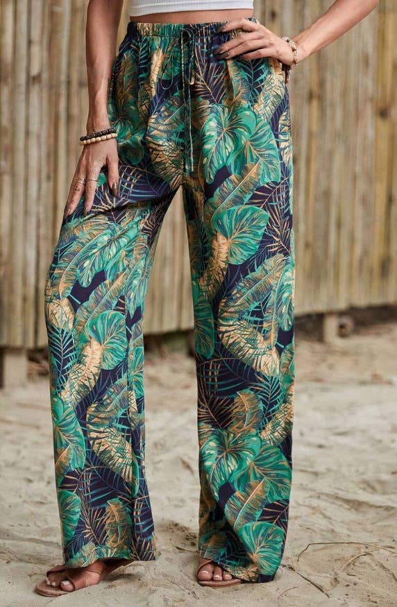 Stylish French summer vacation plant-print pants