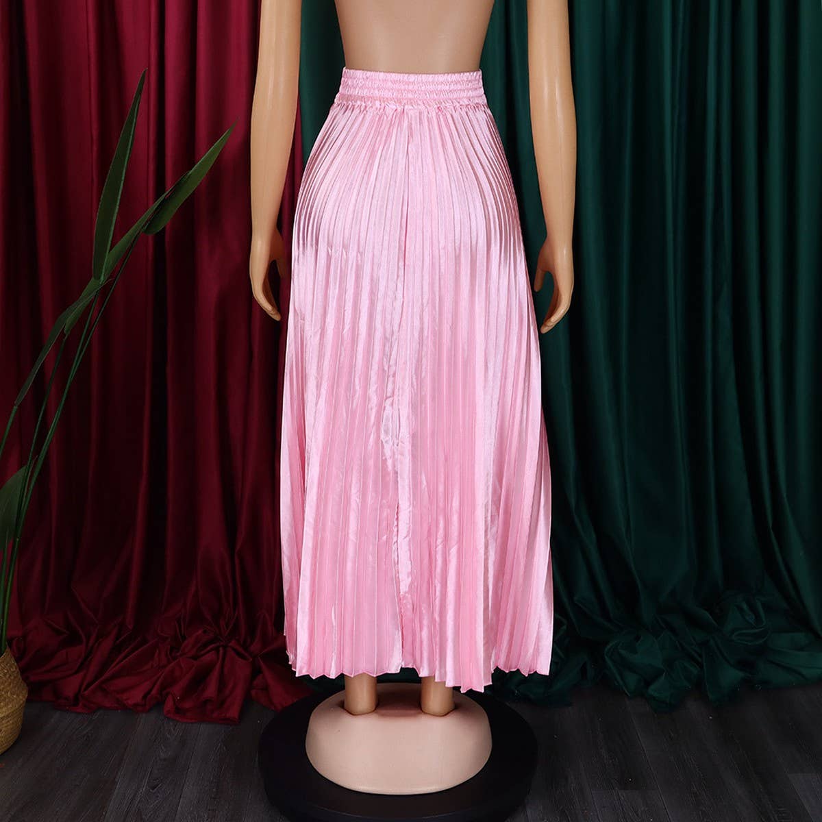 PLUS SIZE MID-HIGH WAIST PLEATED LONG SKIRT_CWDMD3676
