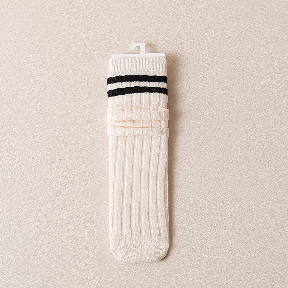 AUTUMN AND WINTER TWO-BAR STACKED SOCKS_CWMS0998