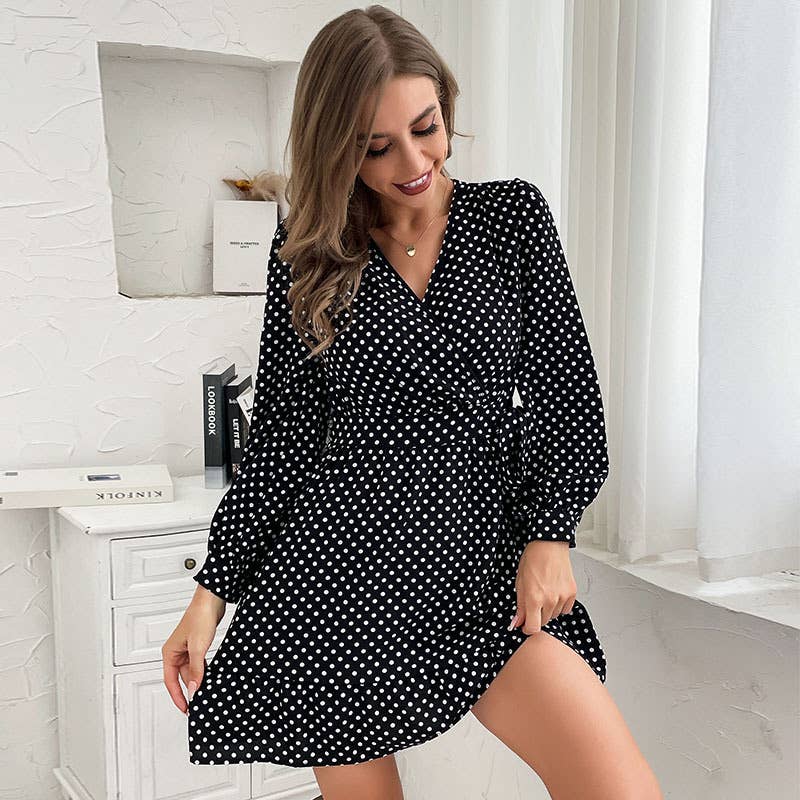 Polka dot style V-neck ruffled short dress