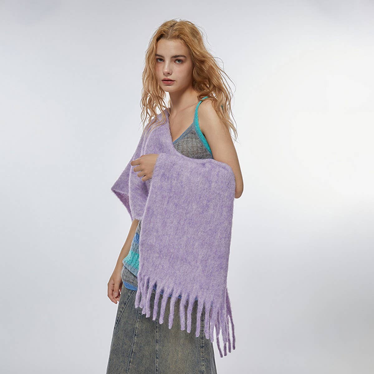 Gradient Loop Yarn Tassel Scarf for Winter
