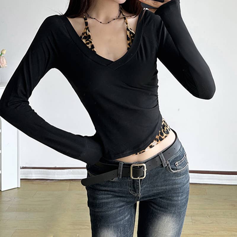 Leopard print fake two neckline slimming Top