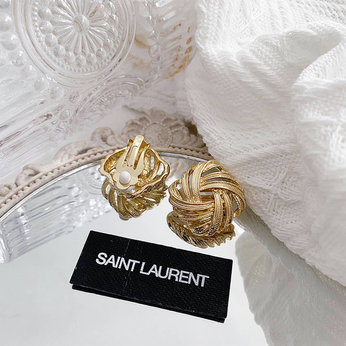 HIGH-END VINTAGE GOLD BRAIDED EARRINGS
