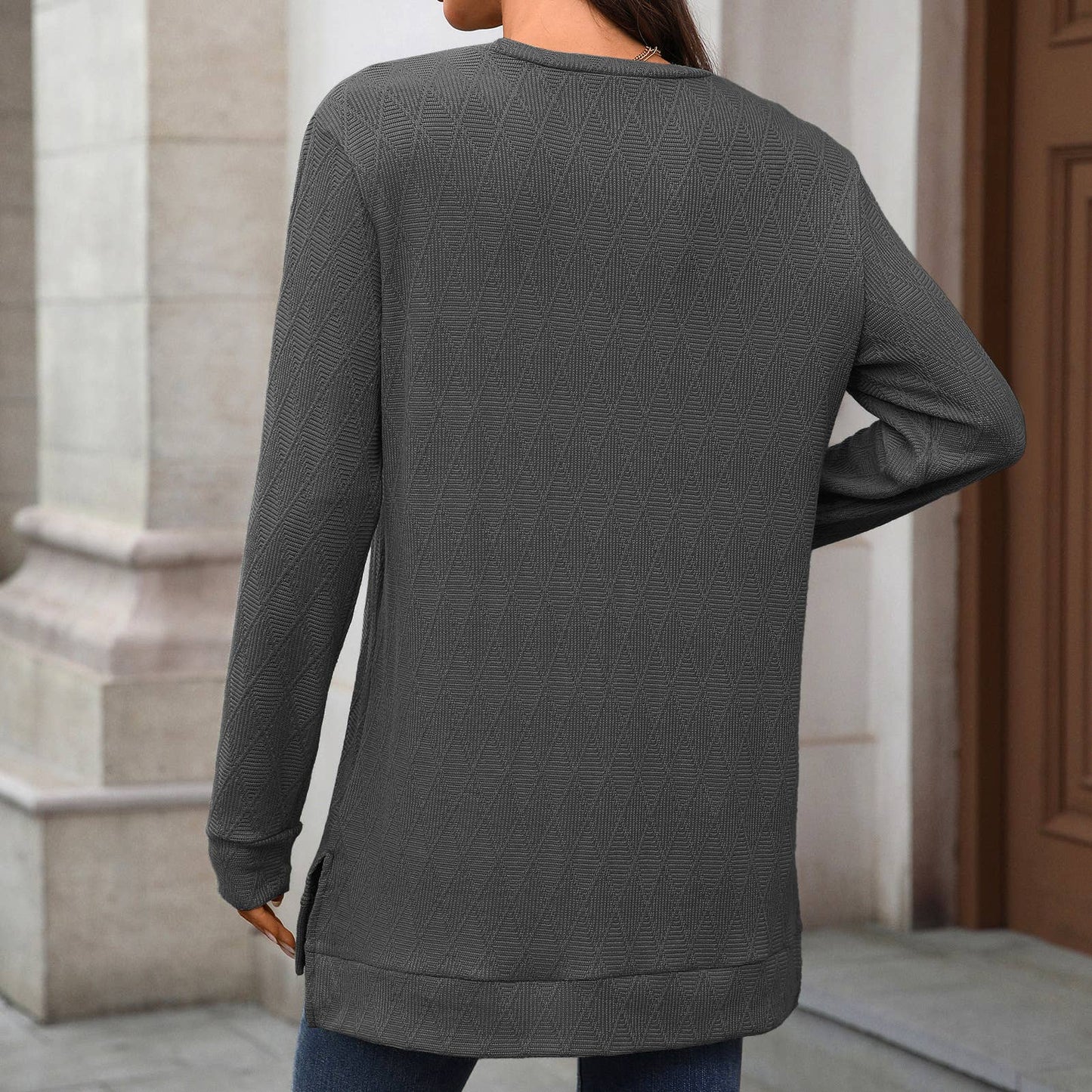 Round-neck knitted jacquard long-sleeved T-shirt