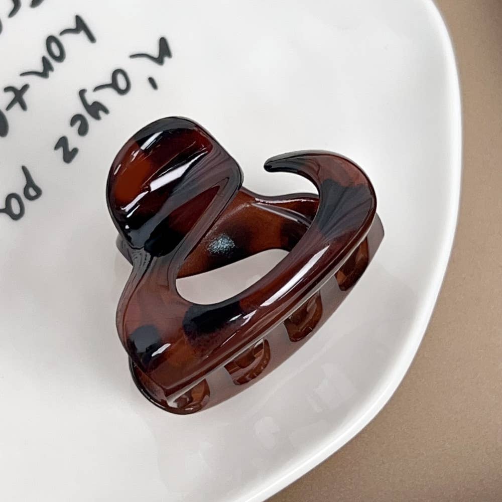 High-end semi-tied simple geometric hair clips