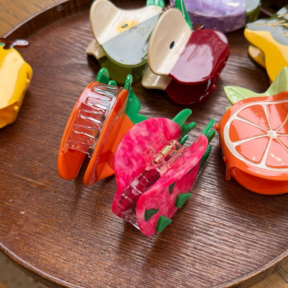 CWAHA4514_SIMPLE CONTRAST COLOR FRUIT CLIP HAIR CLIP